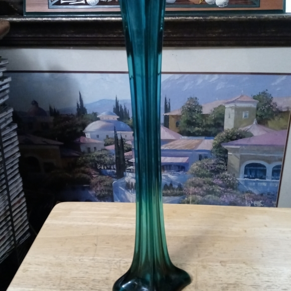🇺🇸Vintage 16" Hand blown Green Glass Vase B&B Glass Rare Made In U.S.A. - Picture 5 of 12